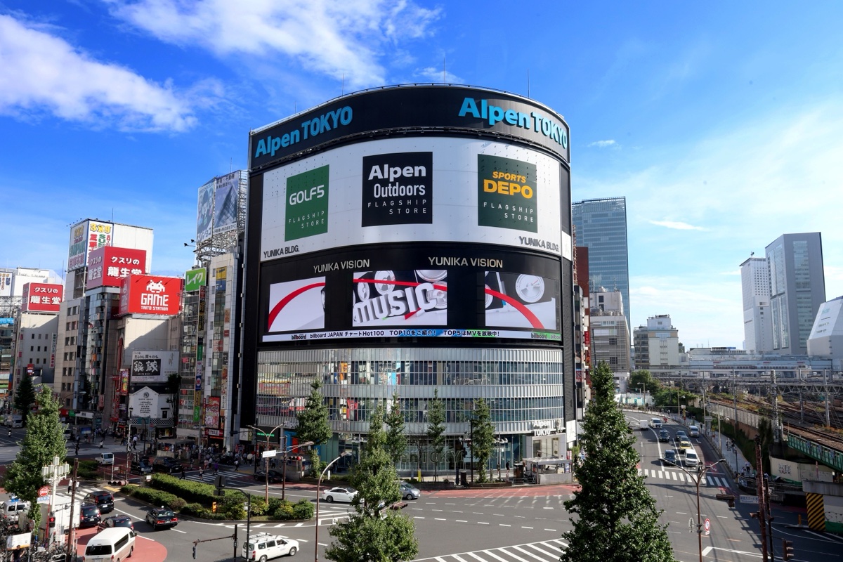 新宿ユニカビジョン