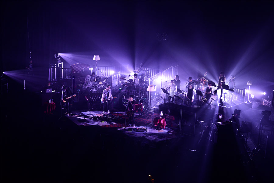 DOUBLE HEADLINE TOUR 2012 FEEDER×the HIATUS